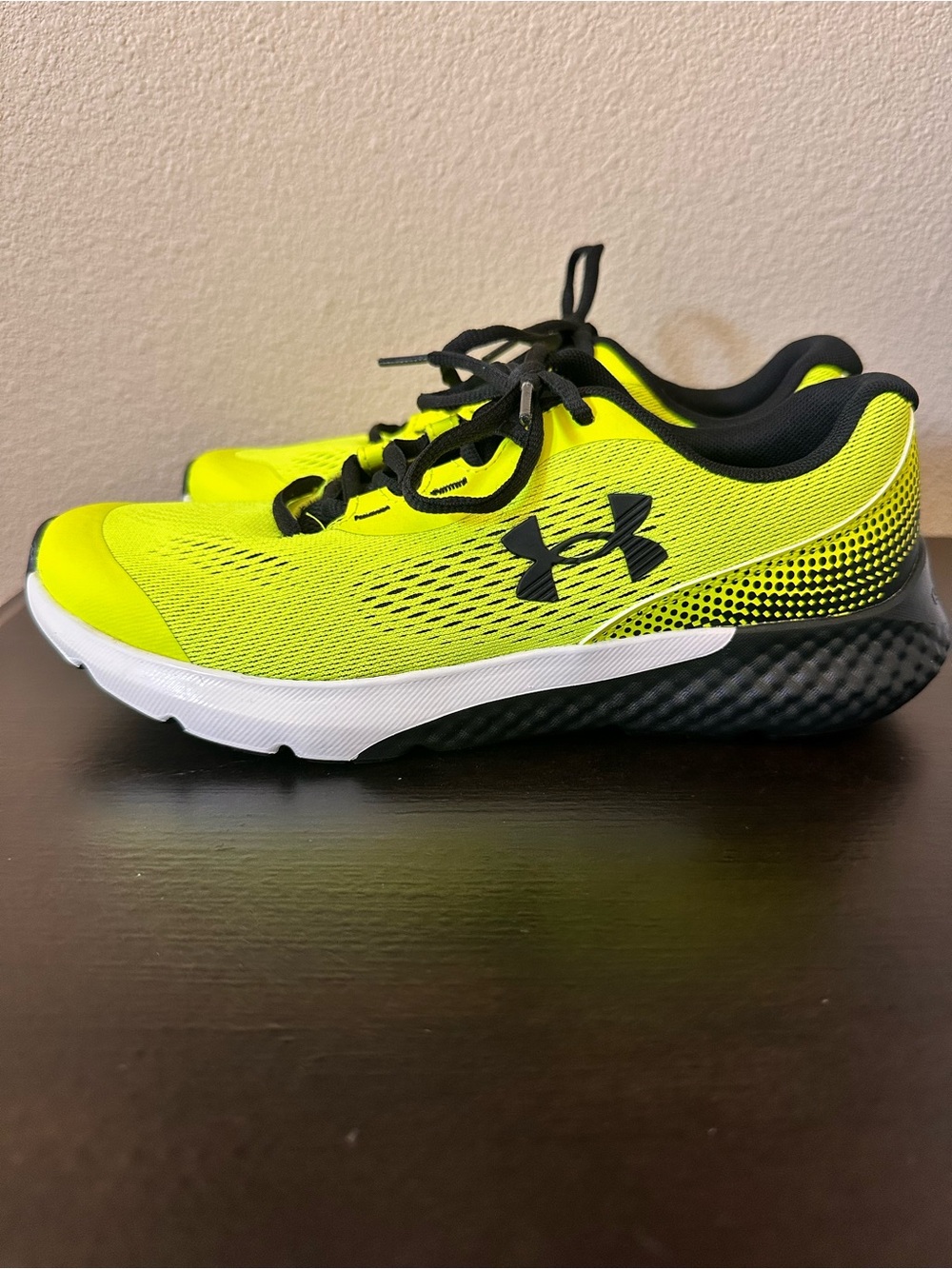 Under Armour Kids Neon Yellow and Black Running Sneakers